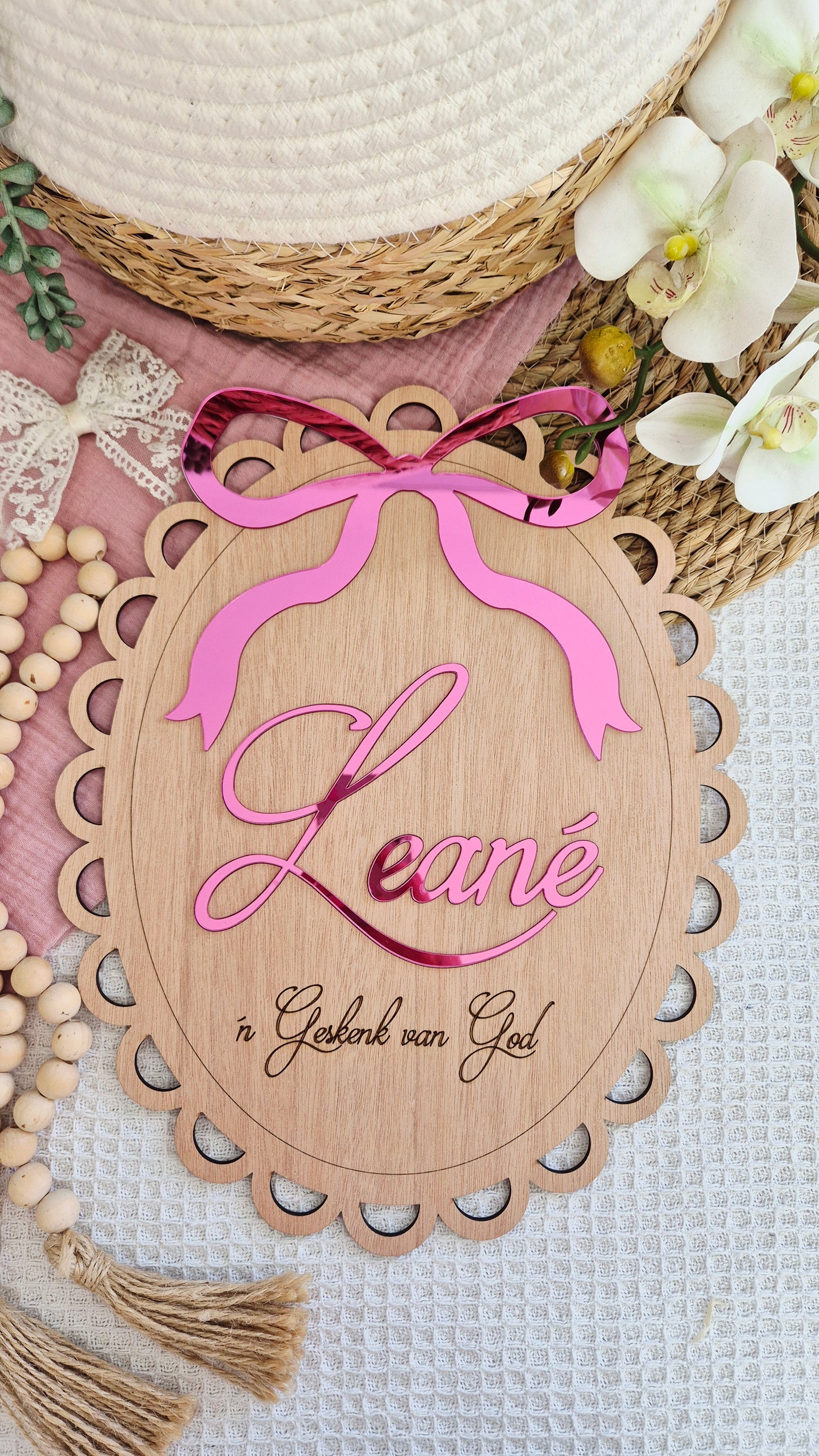 Vintage Bow Name Plaque