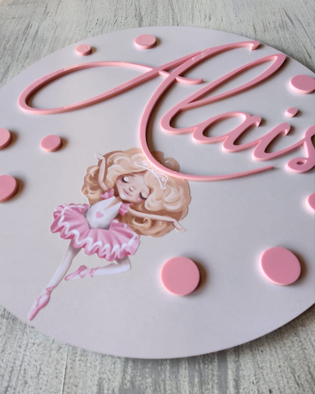 Themed round wooden name plaque (400mm)