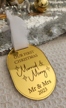 Load image into Gallery viewer, 1st Chrstmas as Mr and Mrs tree ornament (personalised)
