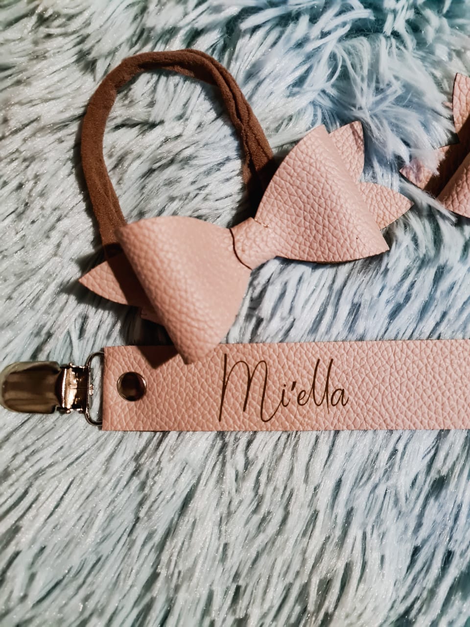 Faux Leather dummy chain blush pink