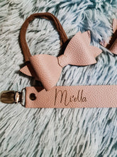Load image into Gallery viewer, Faux Leather dummy chain blush pink
