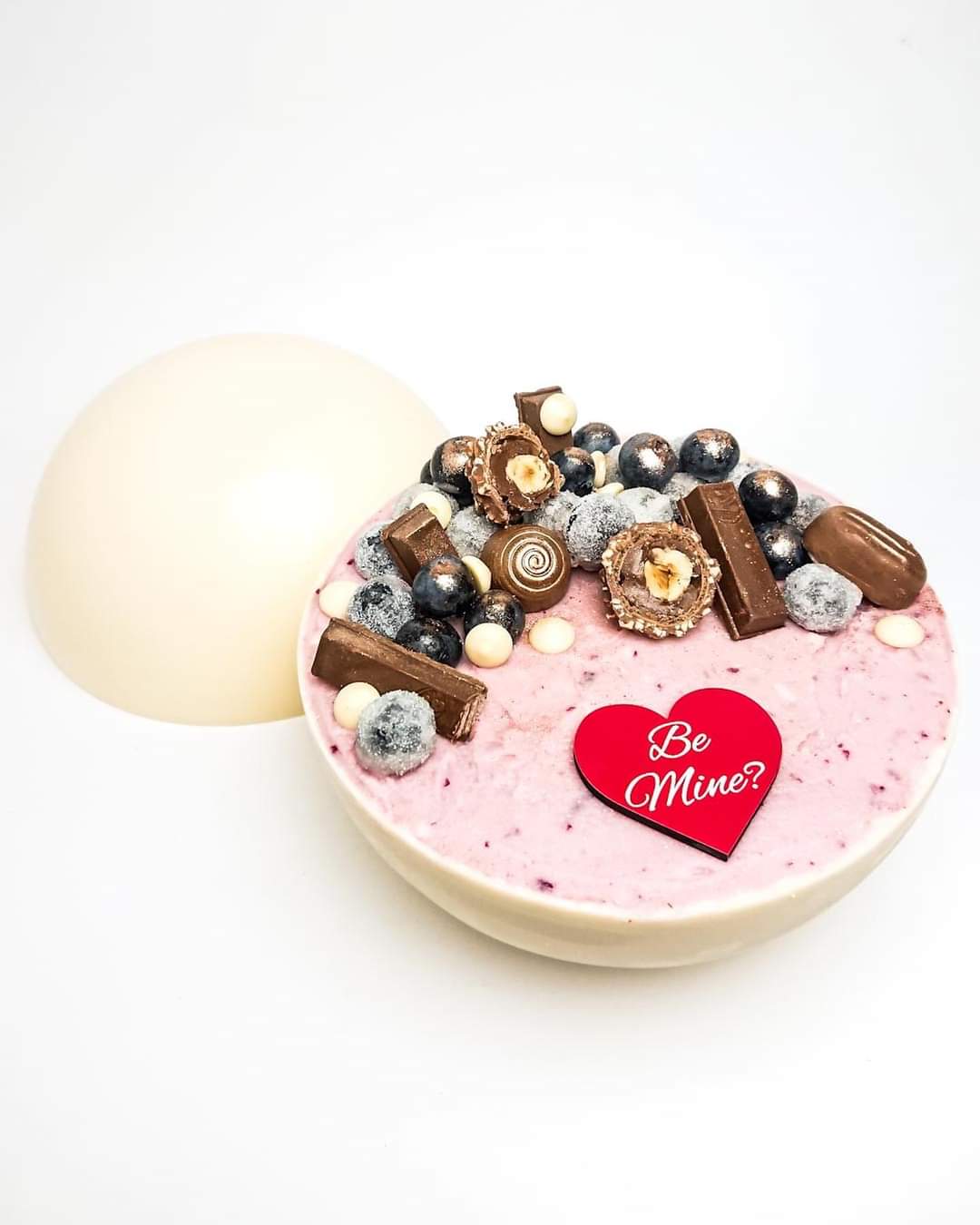 Personalised cake toppers