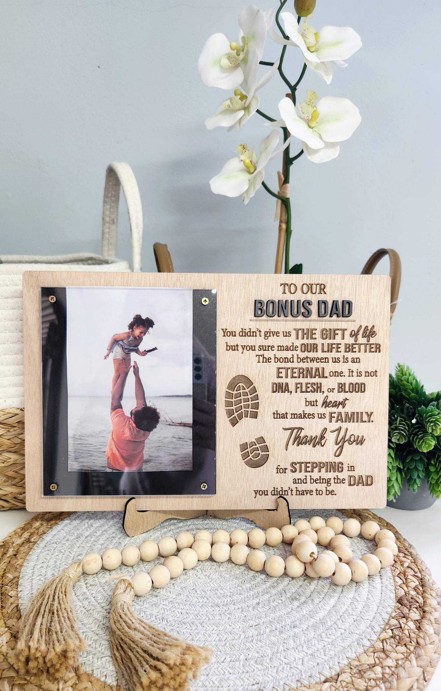 Bonus/Stepped up dad picture frame