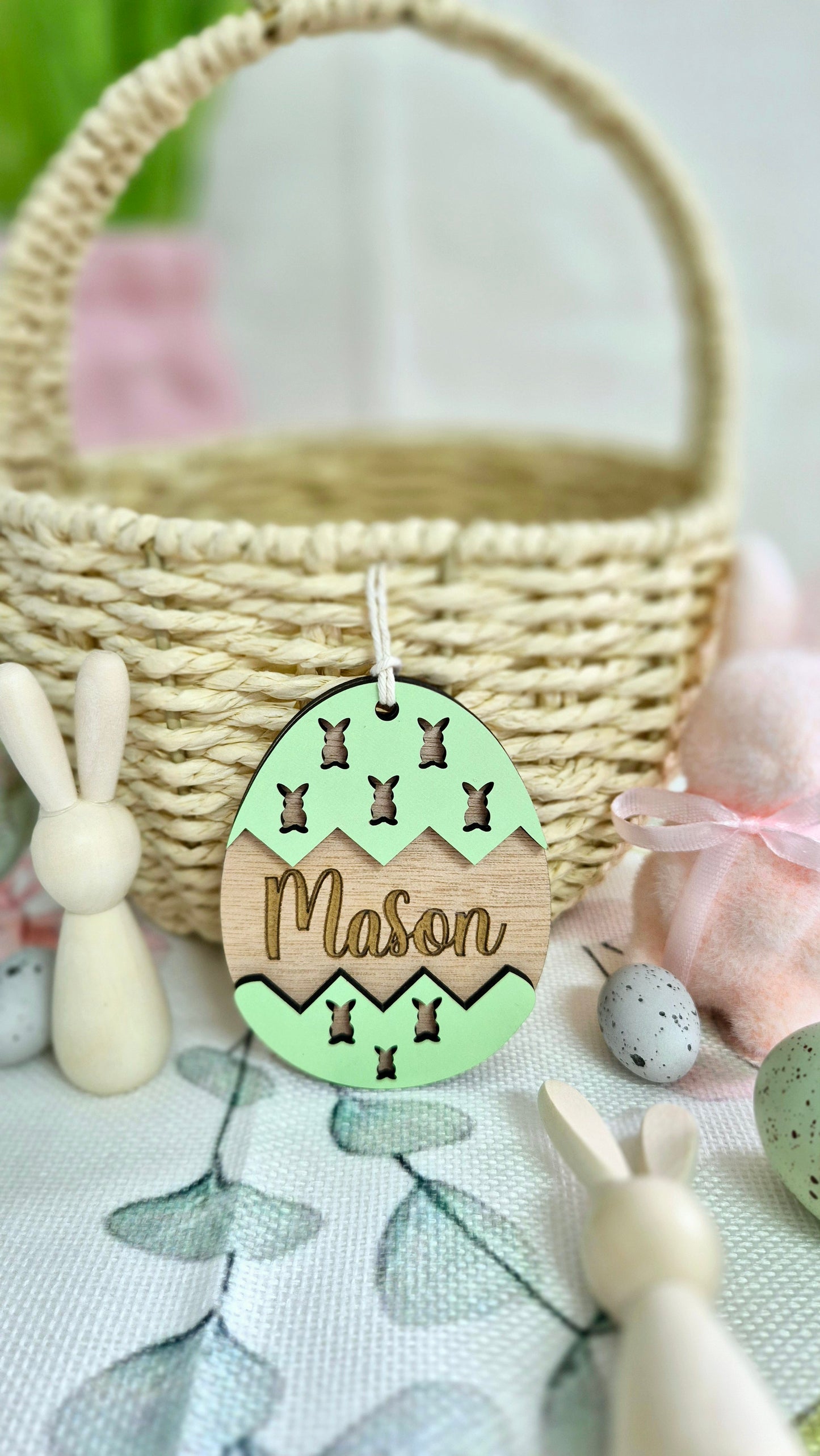 Cracked egg Double Layer Tag