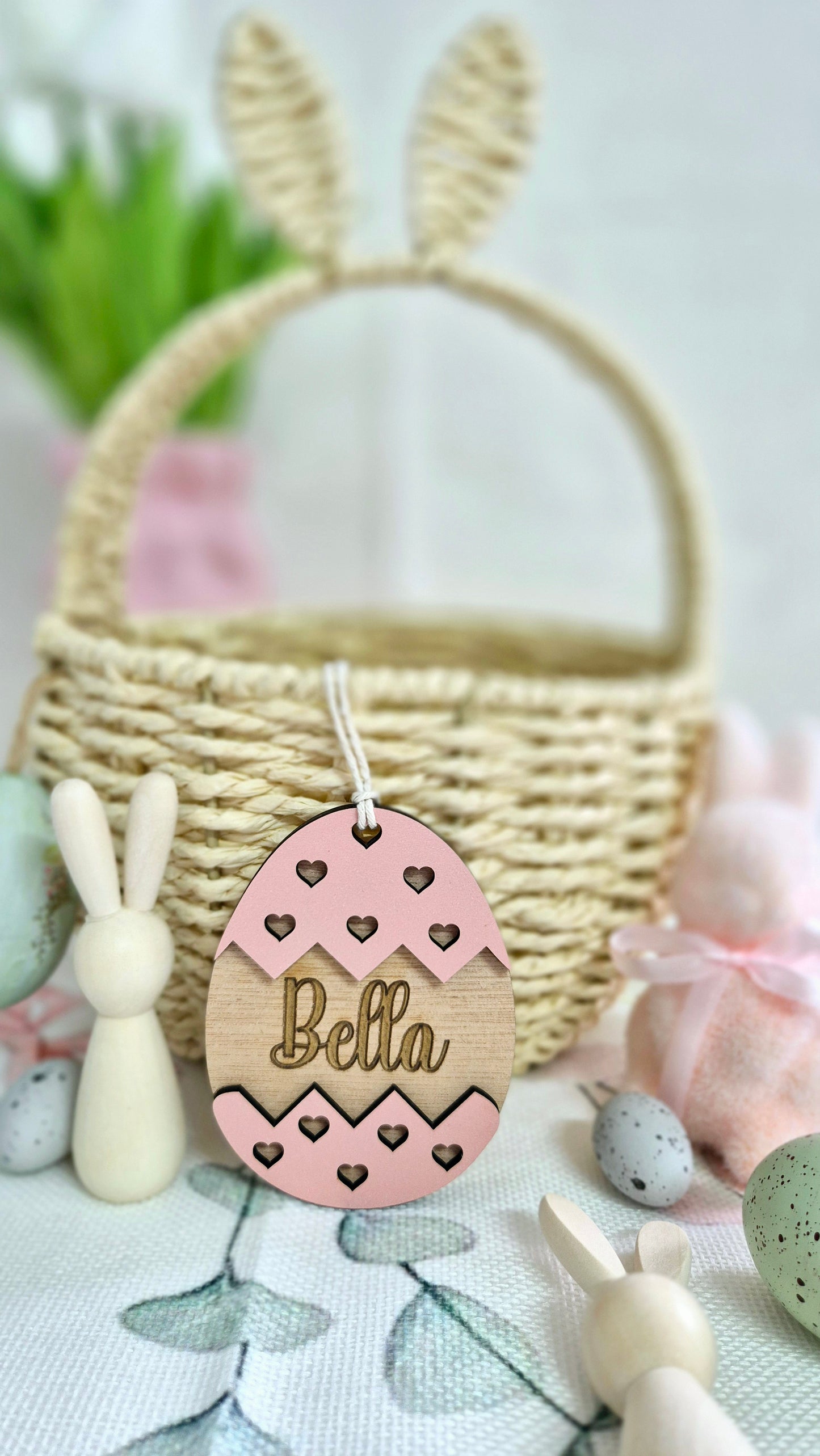 Cracked egg Double Layer Tag