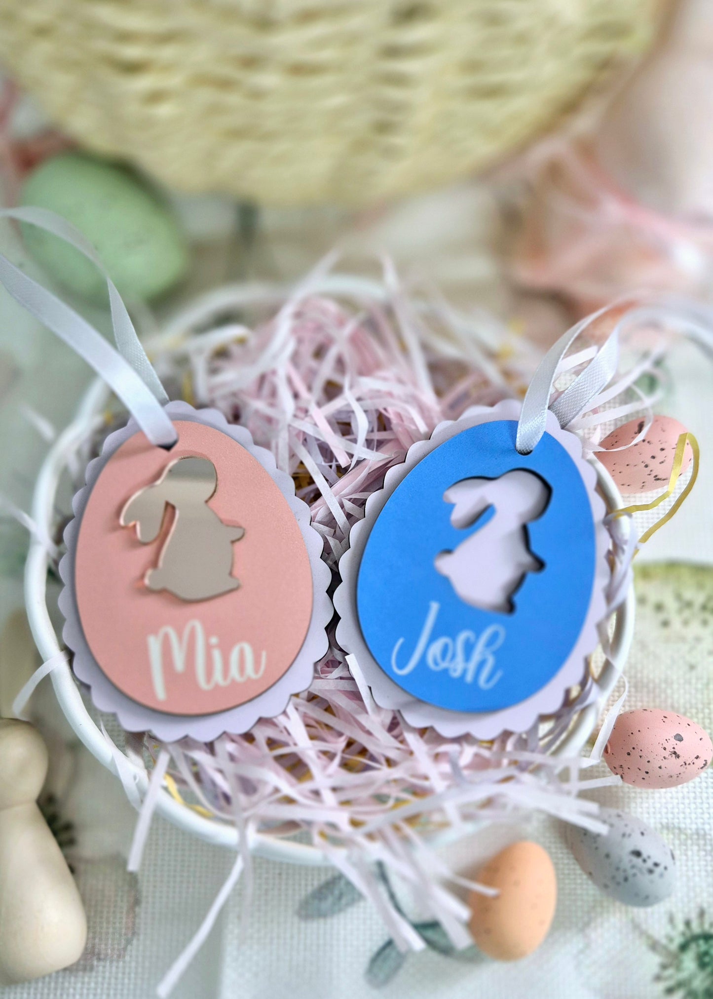 Scallop egg tag with Bunny detail