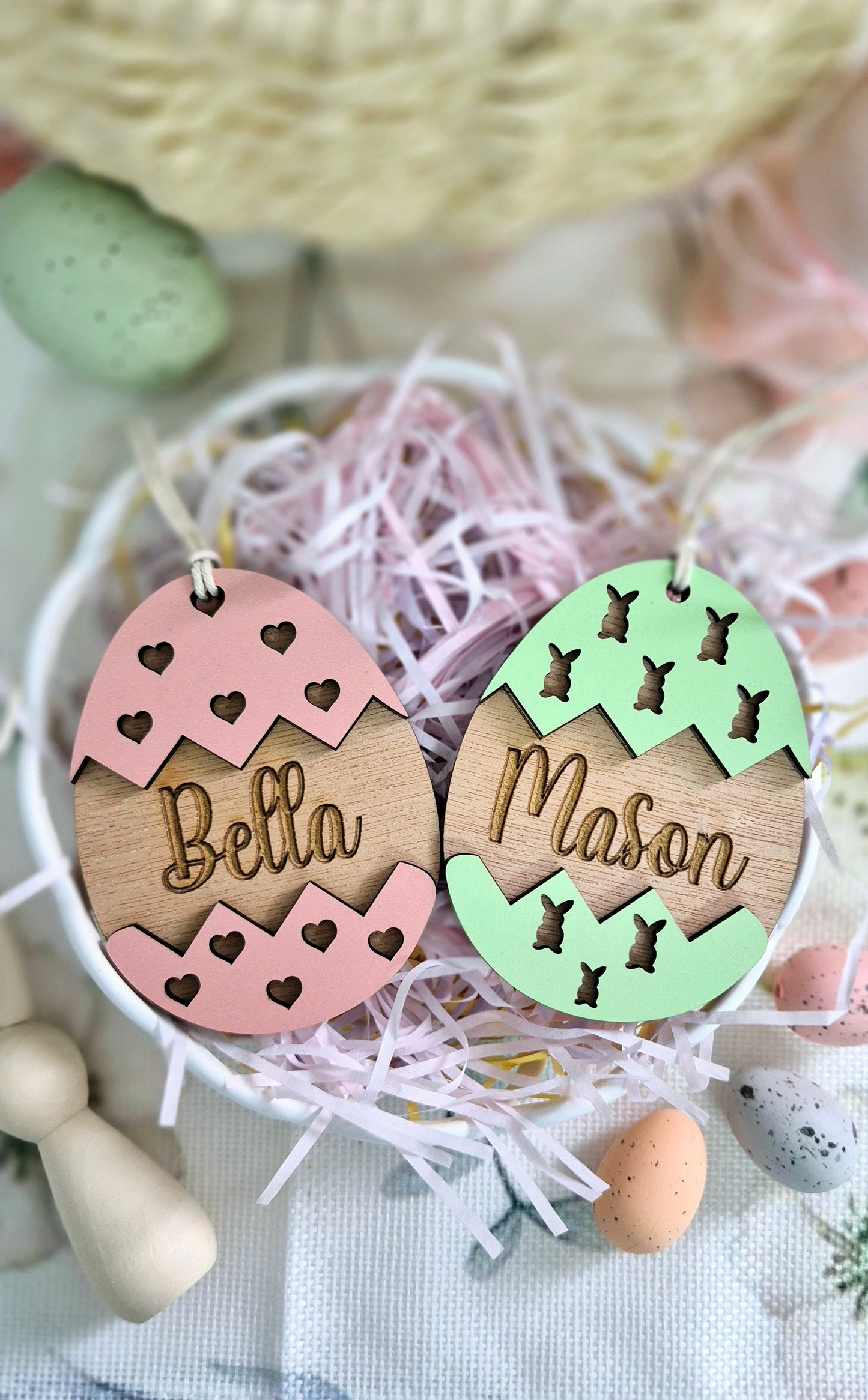 Cracked egg Double Layer Tag