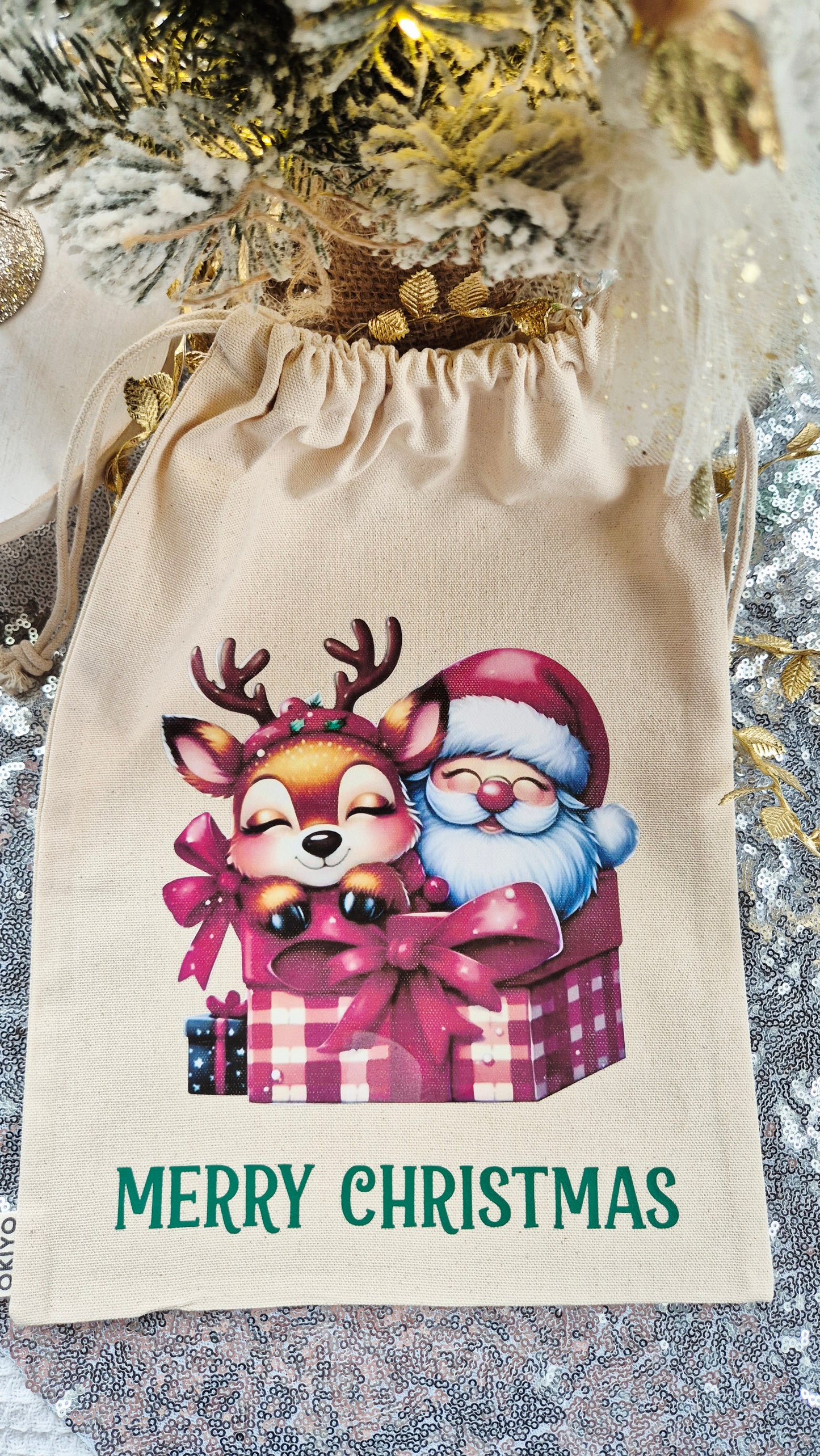 Personalised Christmas bags with tag