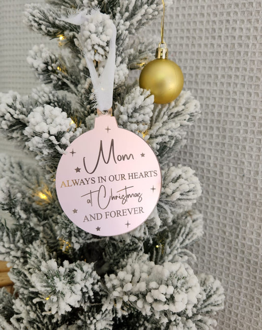 "In Memory" Christmas tree ornament (personalised)
