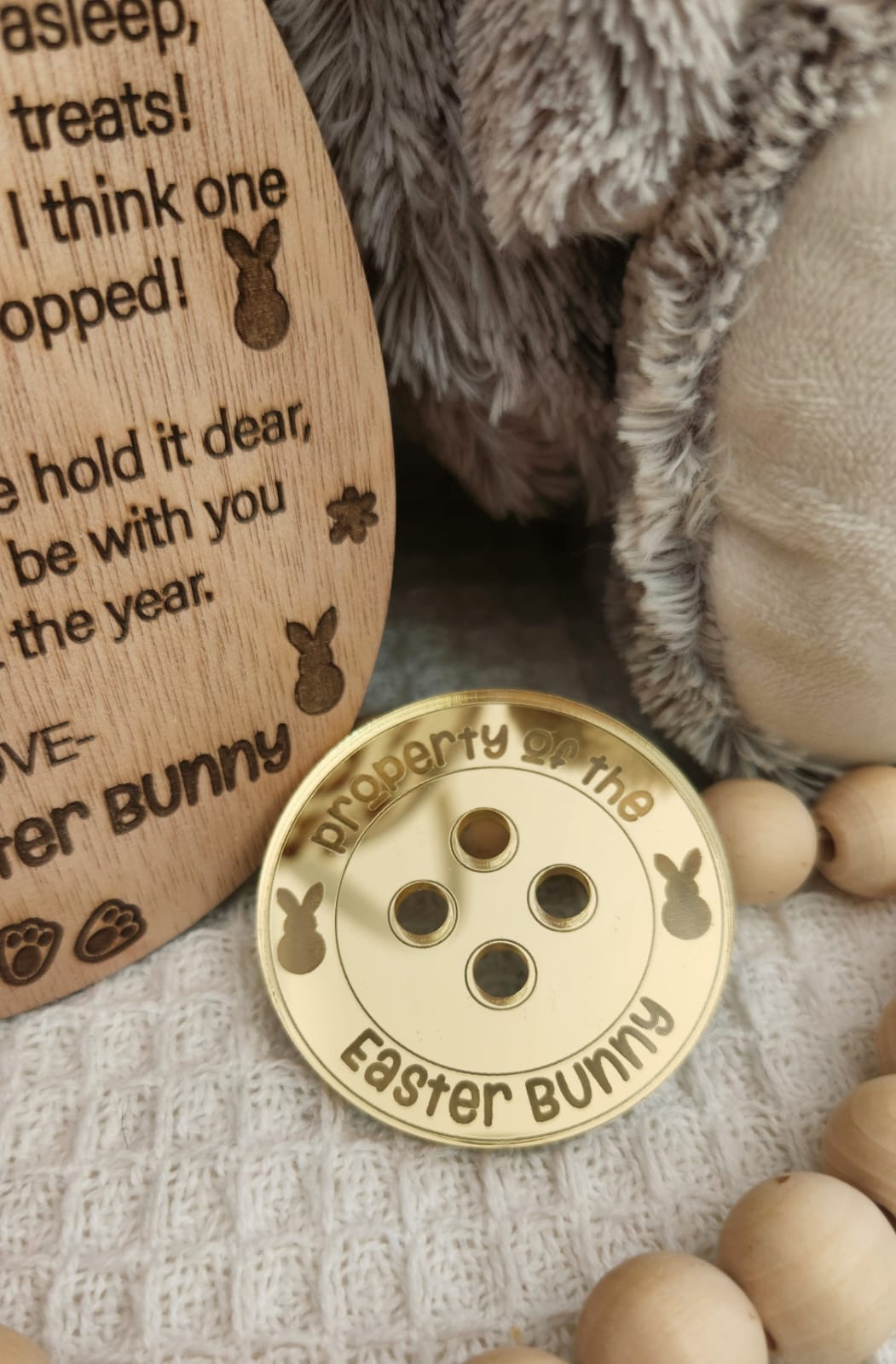 Easter Bunny`s lost button