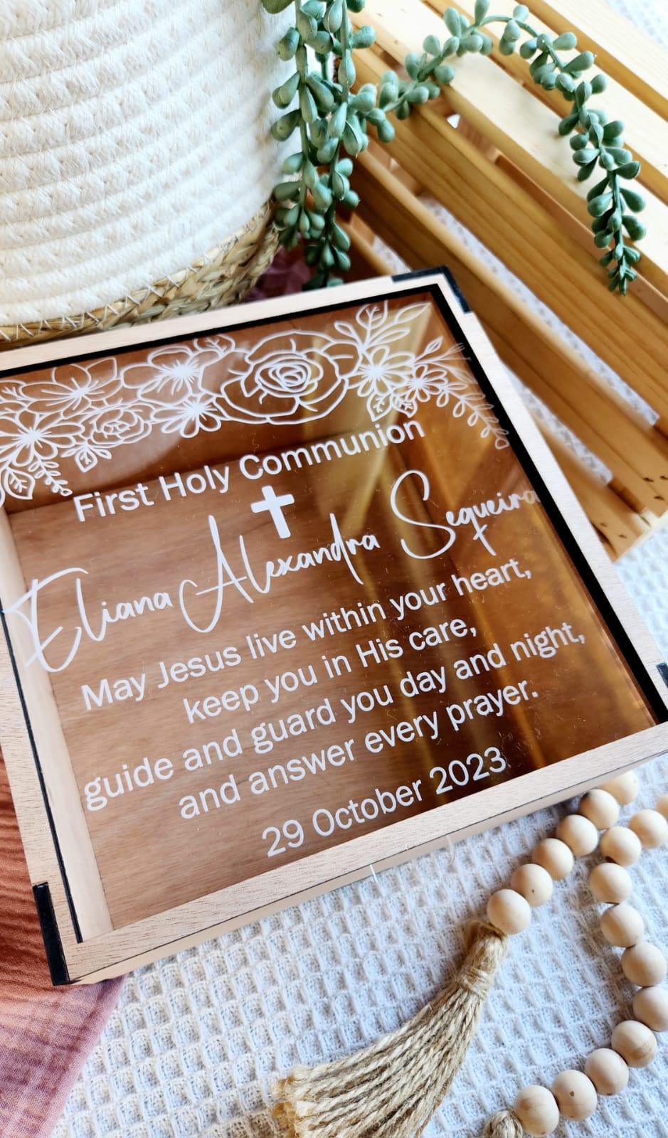 Keepsake box with Acrylic lid (Small)