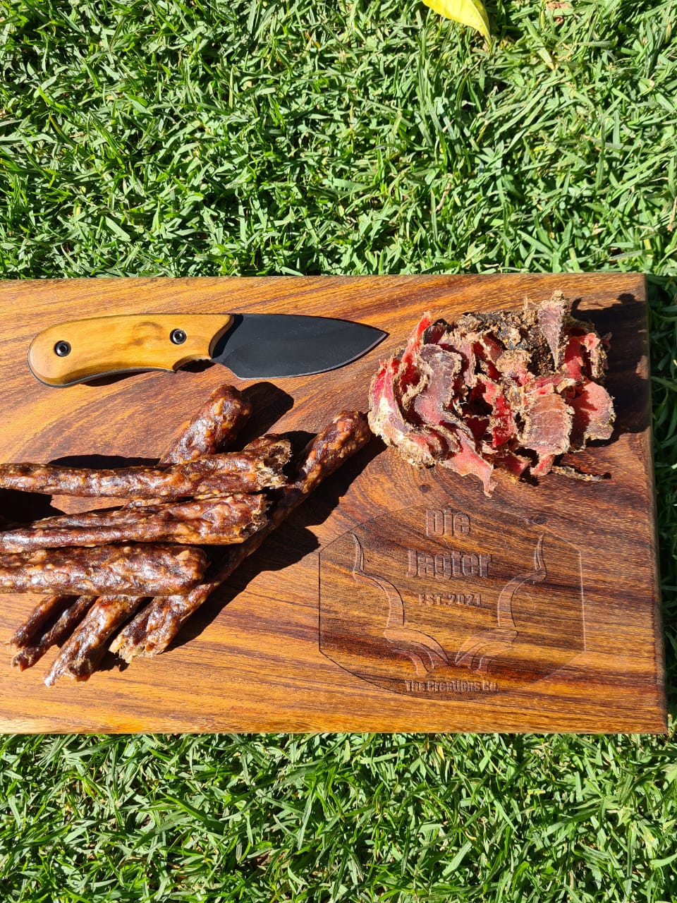 Kiaat Wood Biltong and Cheese Board (Solid wood)