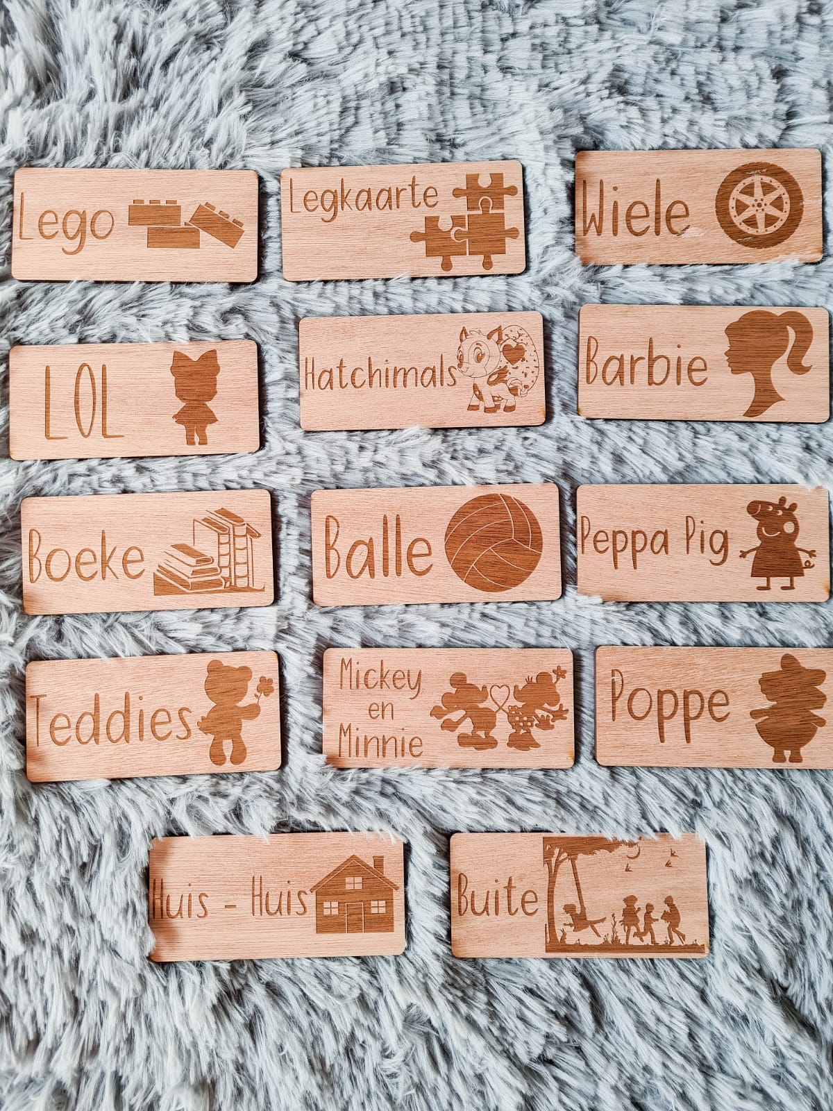 Toy box tag set laser engraved (6 tags)