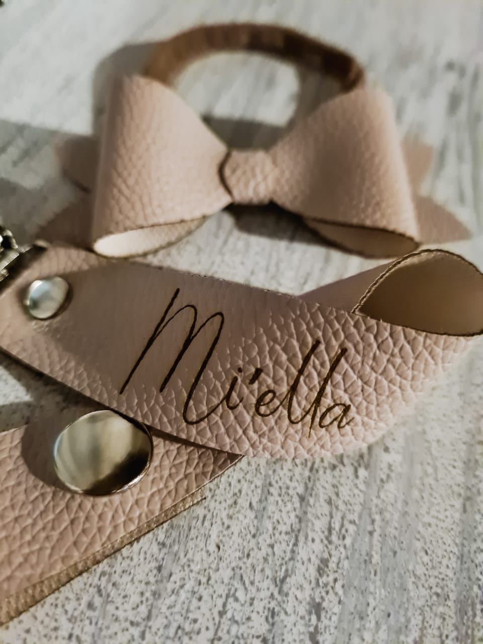 Faux Leather dummy chain blush pink
